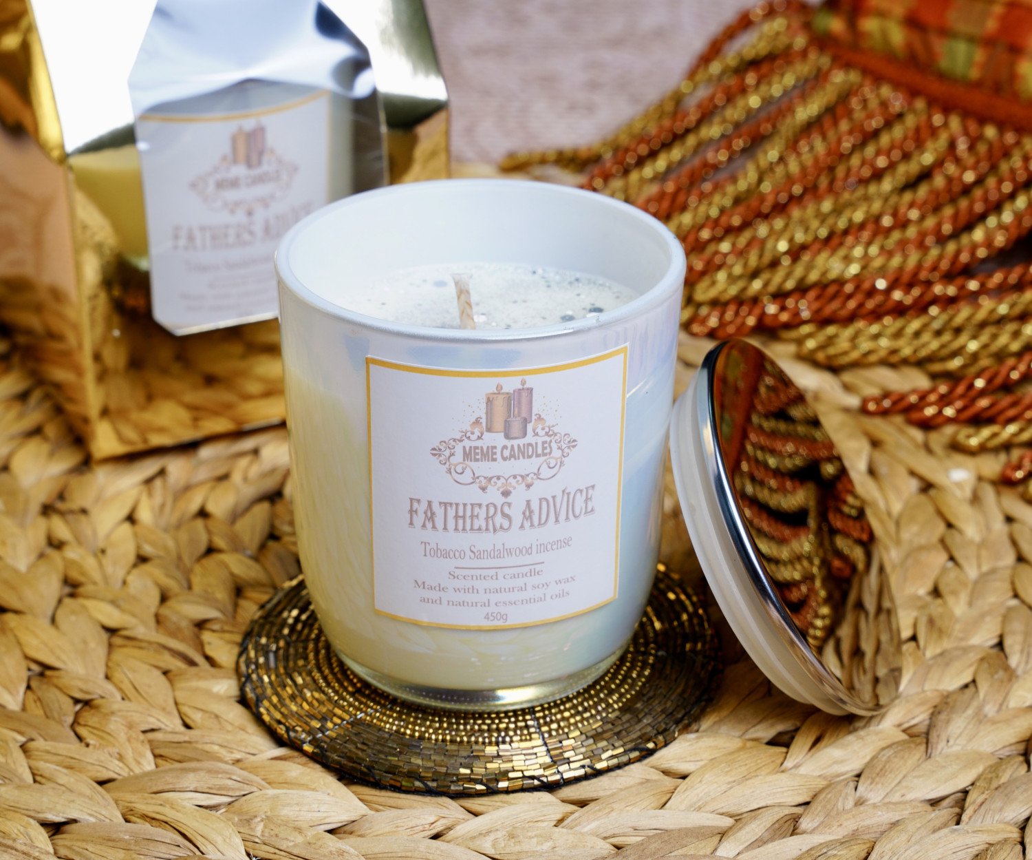 جرة شمع نصيحة الآباء بعطر خشب الصندل والبخور